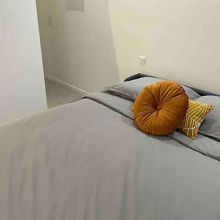 דירה Cozy In The Heart Of *