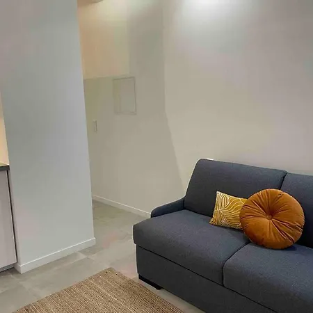 Cozy In The Heart Of Appartement Parijs